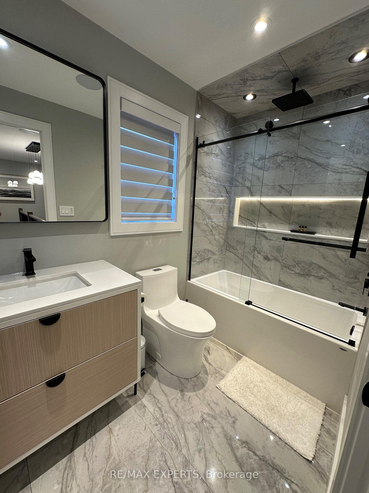 Photo 8 of Unit Main, 1335 Davis loop Circle, Innisfil, Lefroy — HOMEH