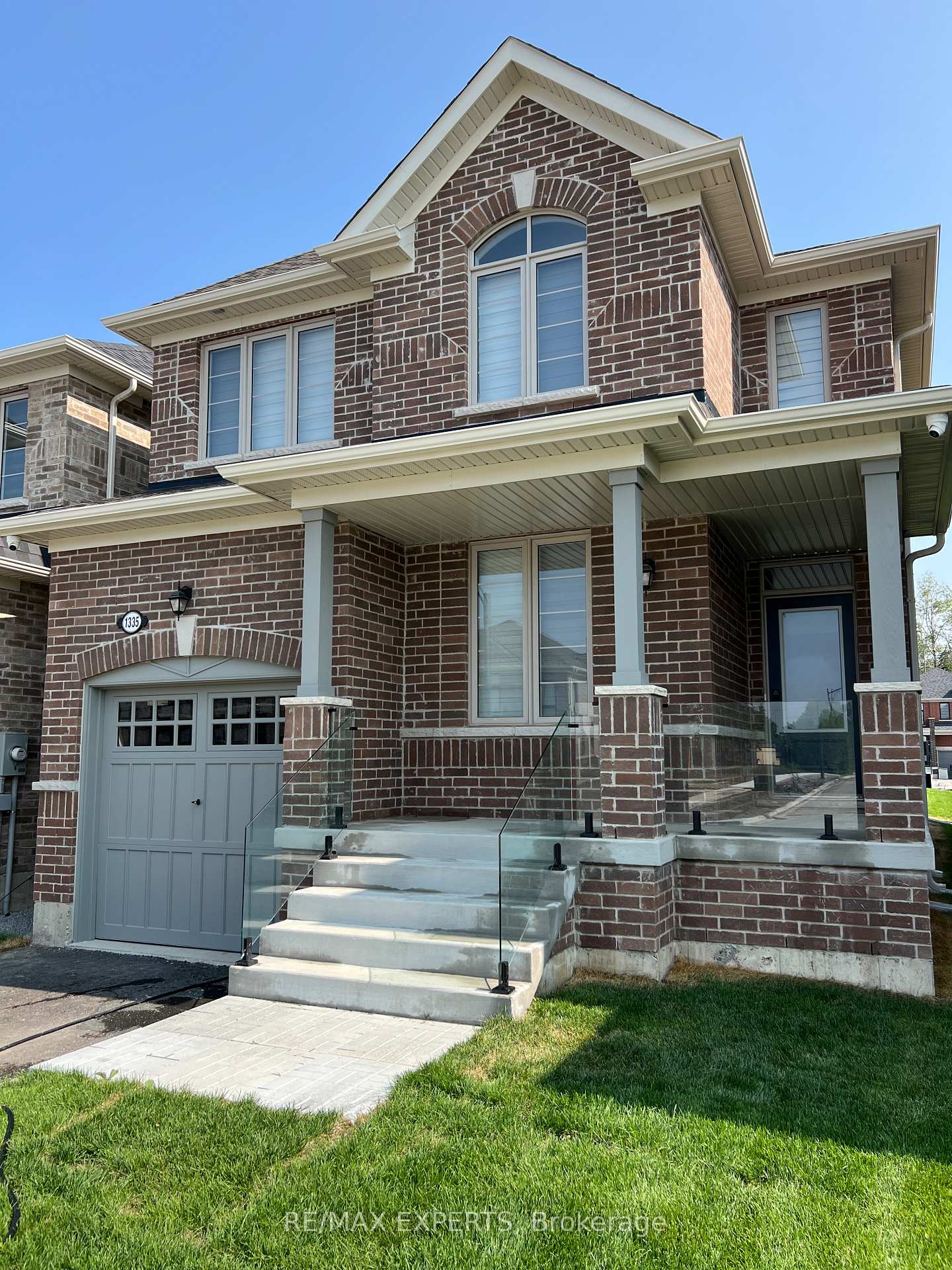 Photo 18 of Unit Main, 1335 Davis loop Circle, Innisfil, Lefroy — HOMEH