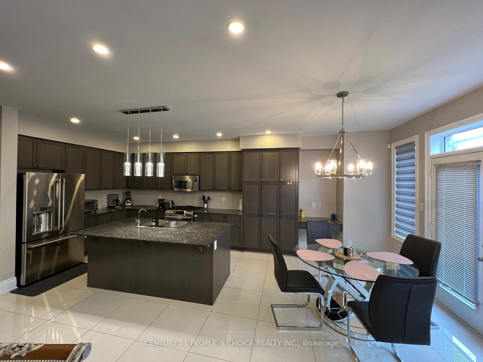 Photo 11 of 22 Elderslie Crescent, Vaughan, Kleinburg — HOMEH
