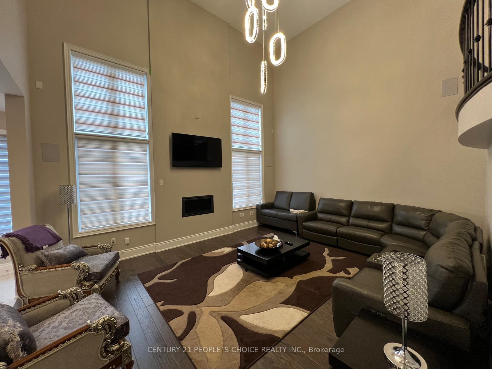 Photo 15 of 22 Elderslie Crescent, Vaughan, Kleinburg — HOMEH