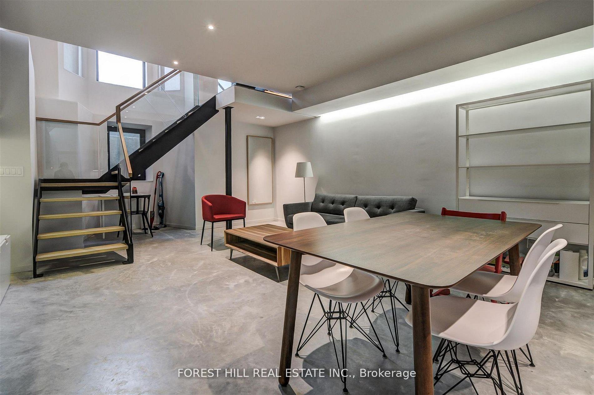 Photo 9 of Unit 1, 117 Robert Street, Toronto, University — HOMEH