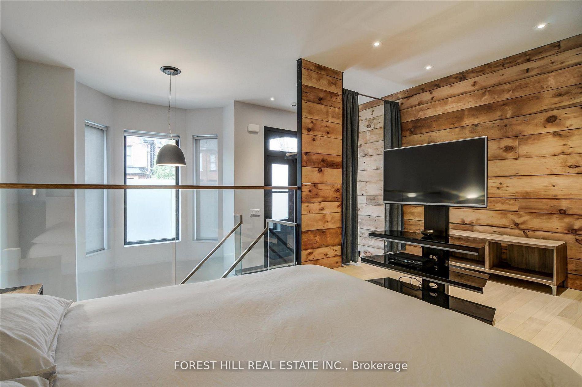 Photo 14 of Unit 1, 117 Robert Street, Toronto, University — HOMEH
