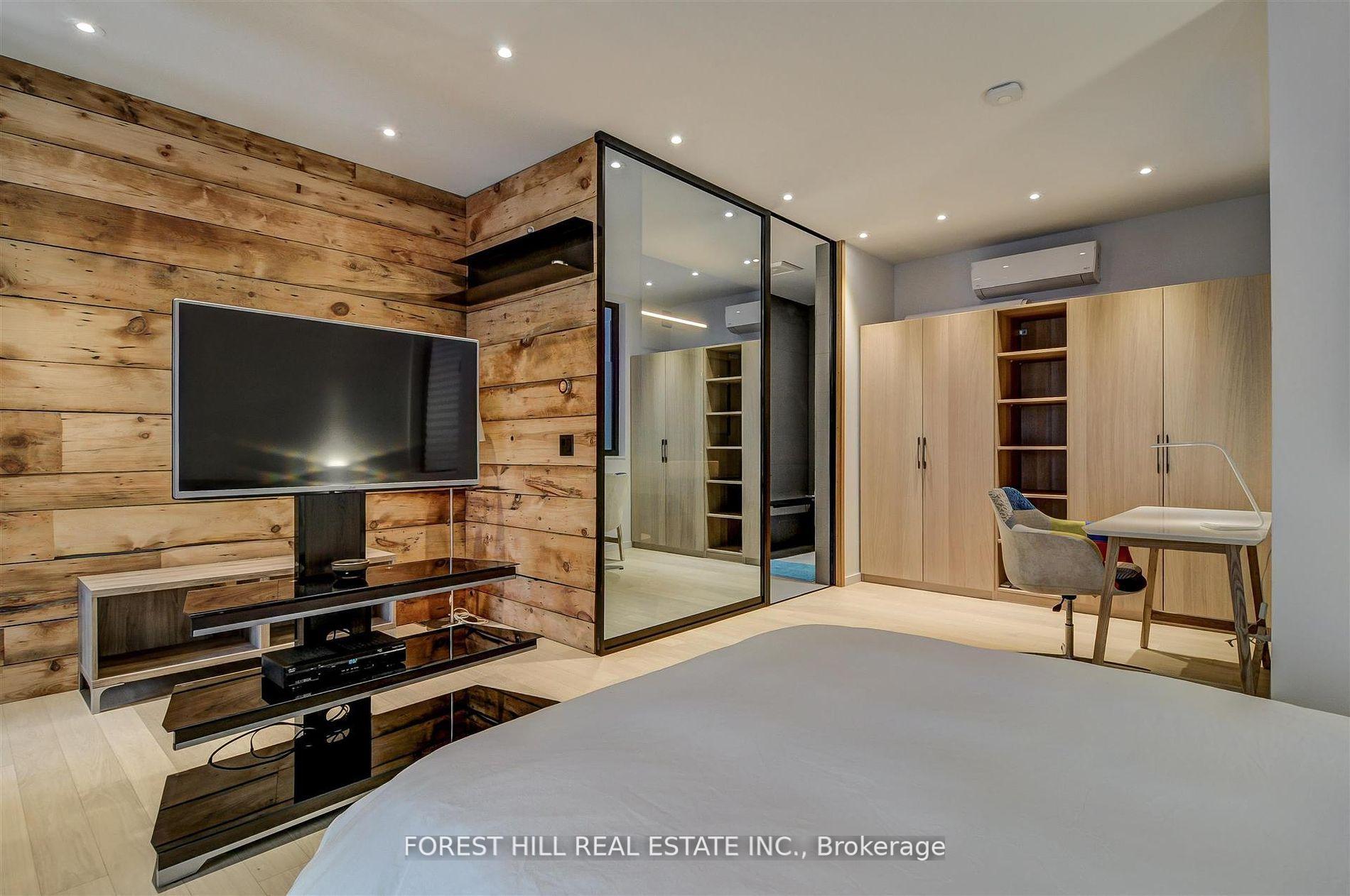 Photo 17 of Unit 1, 117 Robert Street, Toronto, University — HOMEH