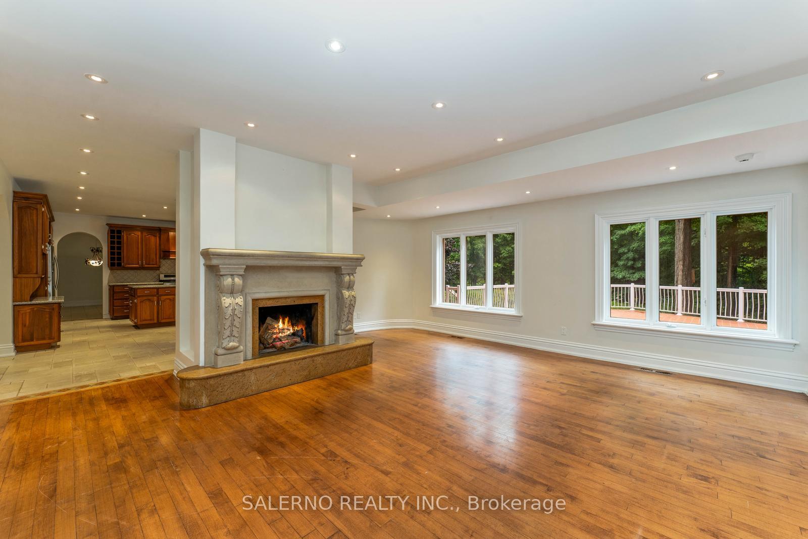 Photo 13 of 41 Golf Avenue, Vaughan, East Woodbridge — HOMEH
