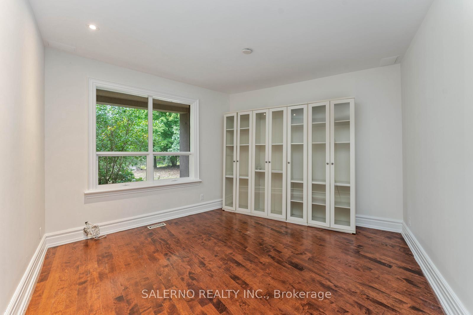 Photo 31 of 41 Golf Avenue, Vaughan, East Woodbridge — HOMEH
