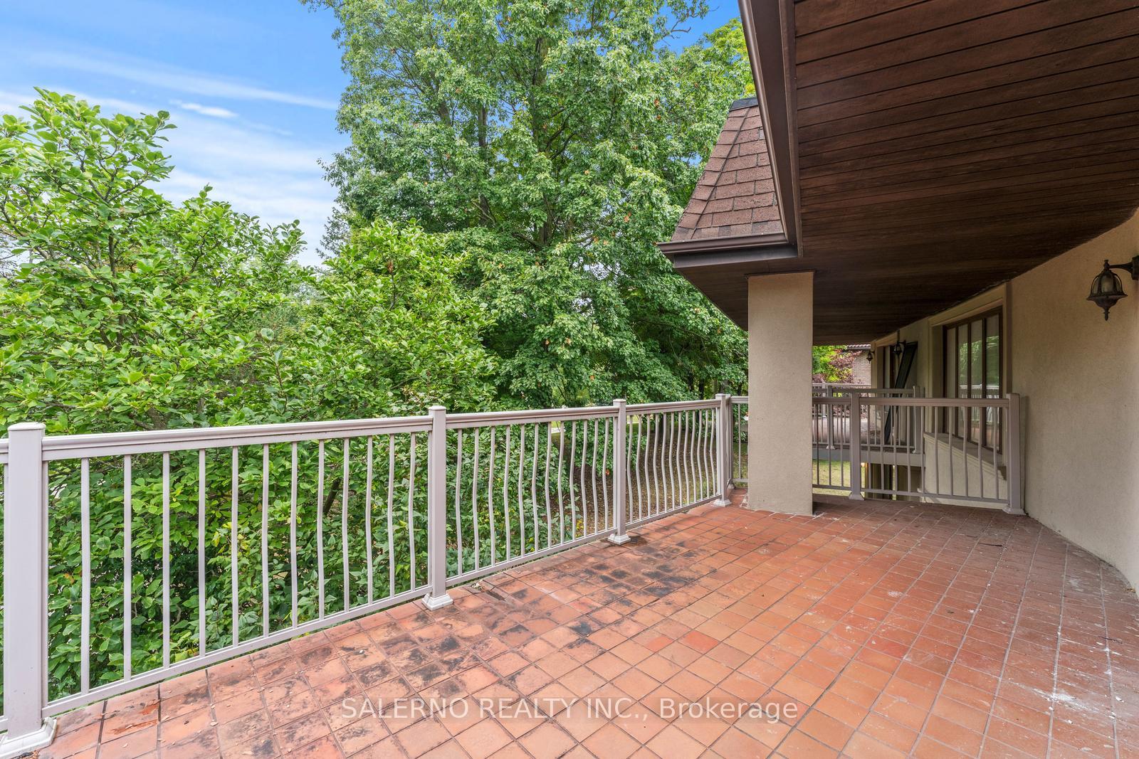 Photo 38 of 41 Golf Avenue, Vaughan, East Woodbridge — HOMEH