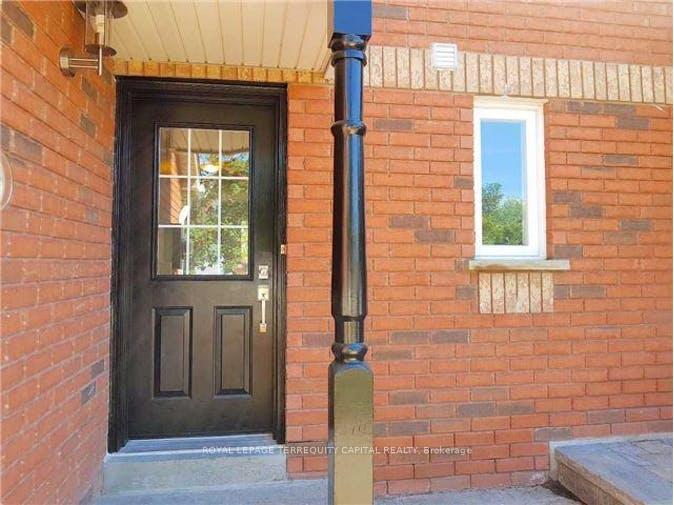 Photo 2 of 121 Gadwall Avenue, Barrie, Painswick South — HOMEH