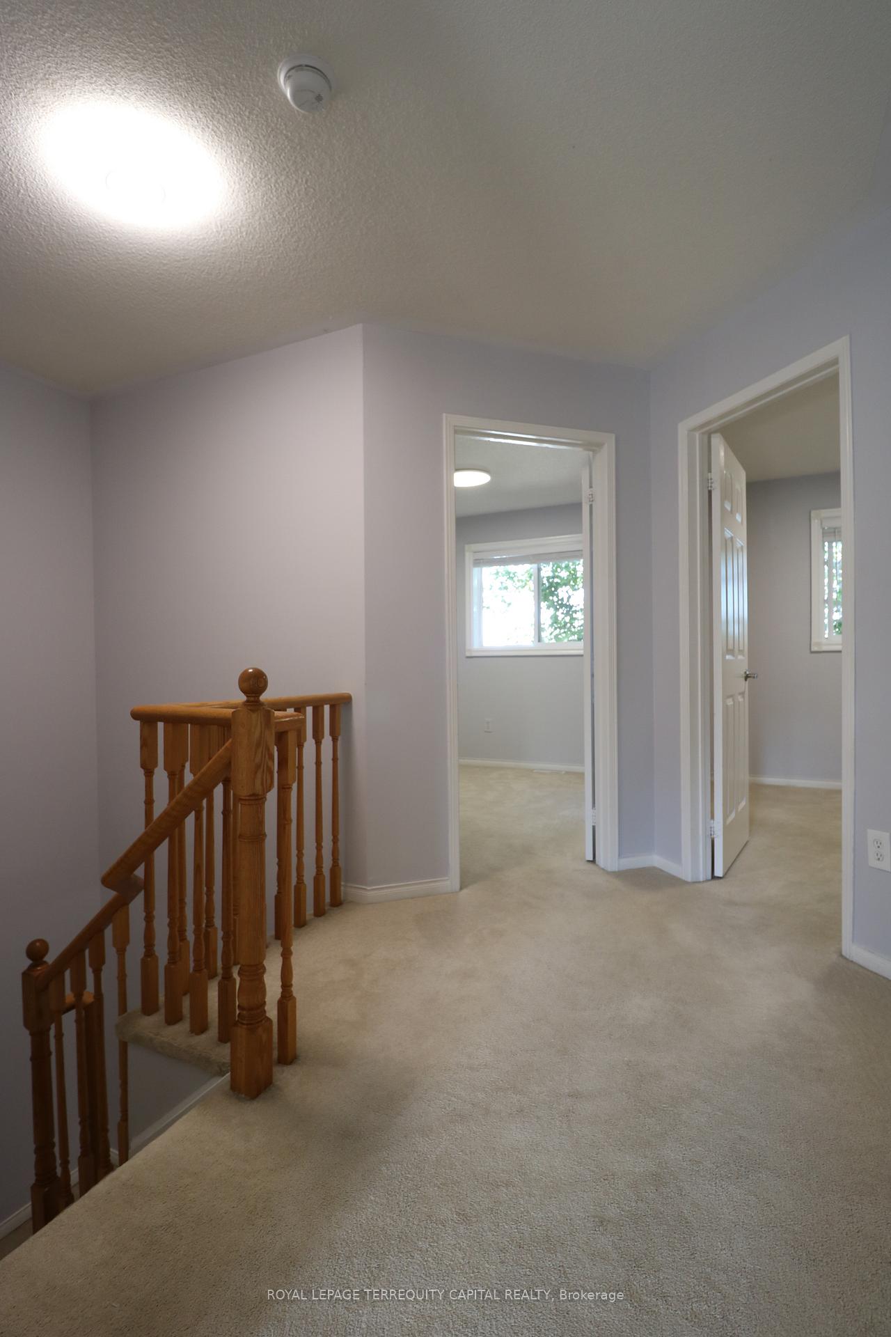Photo 5 of 121 Gadwall Avenue, Barrie, Painswick South — HOMEH