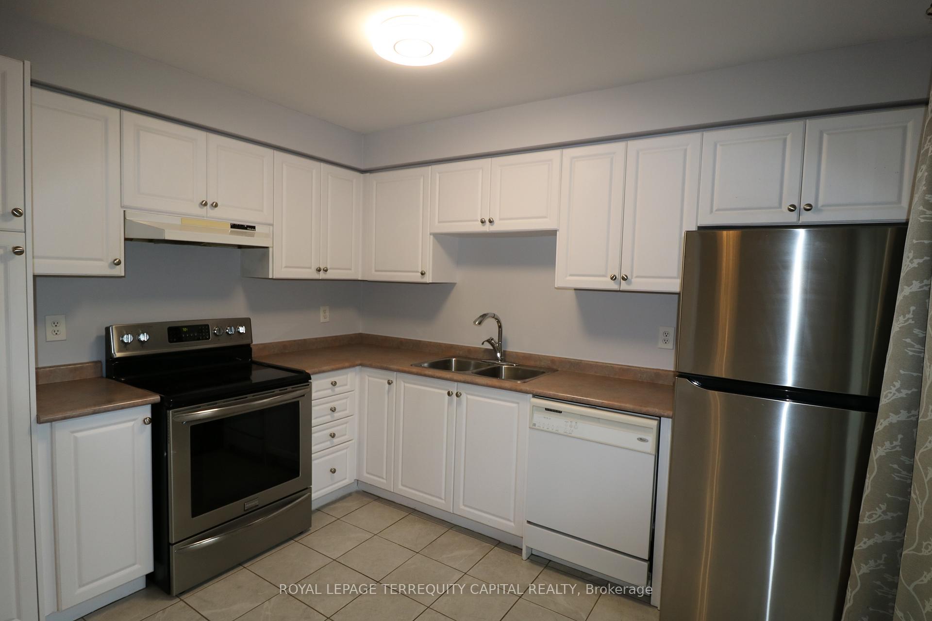Photo 19 of 121 Gadwall Avenue, Barrie, Painswick South — HOMEH