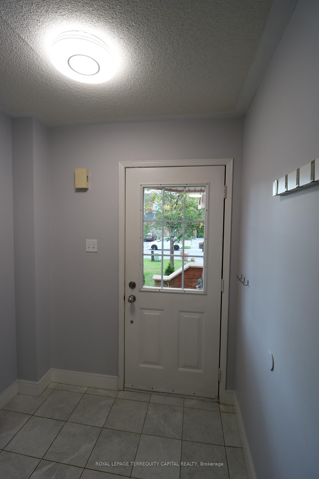 Photo 22 of 121 Gadwall Avenue, Barrie, Painswick South — HOMEH