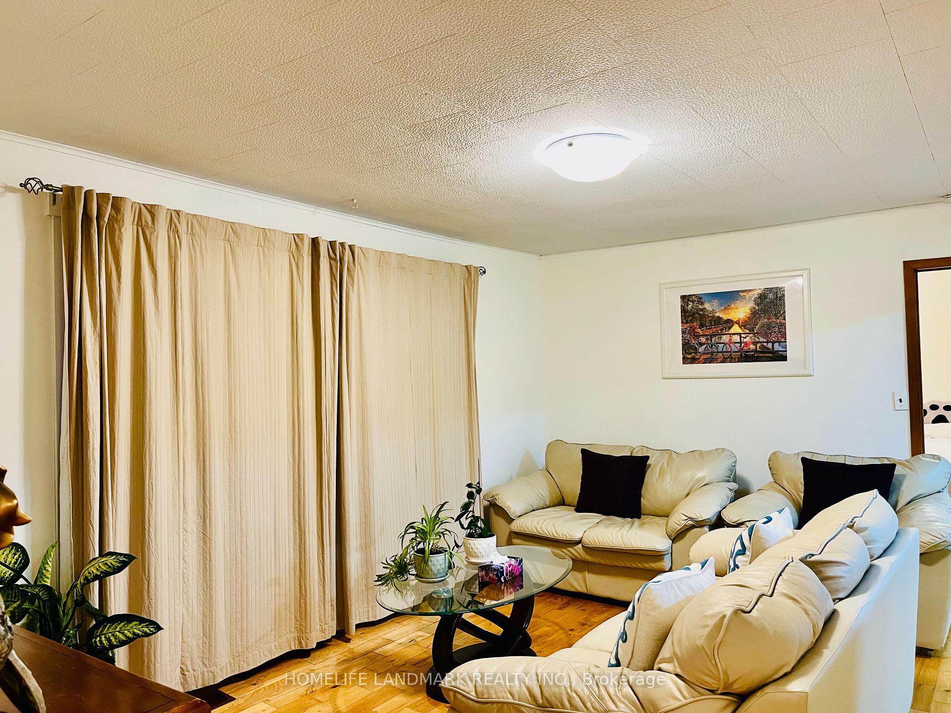 Photo 1 of 333 Hickory Street, Collingwood — HOMEH