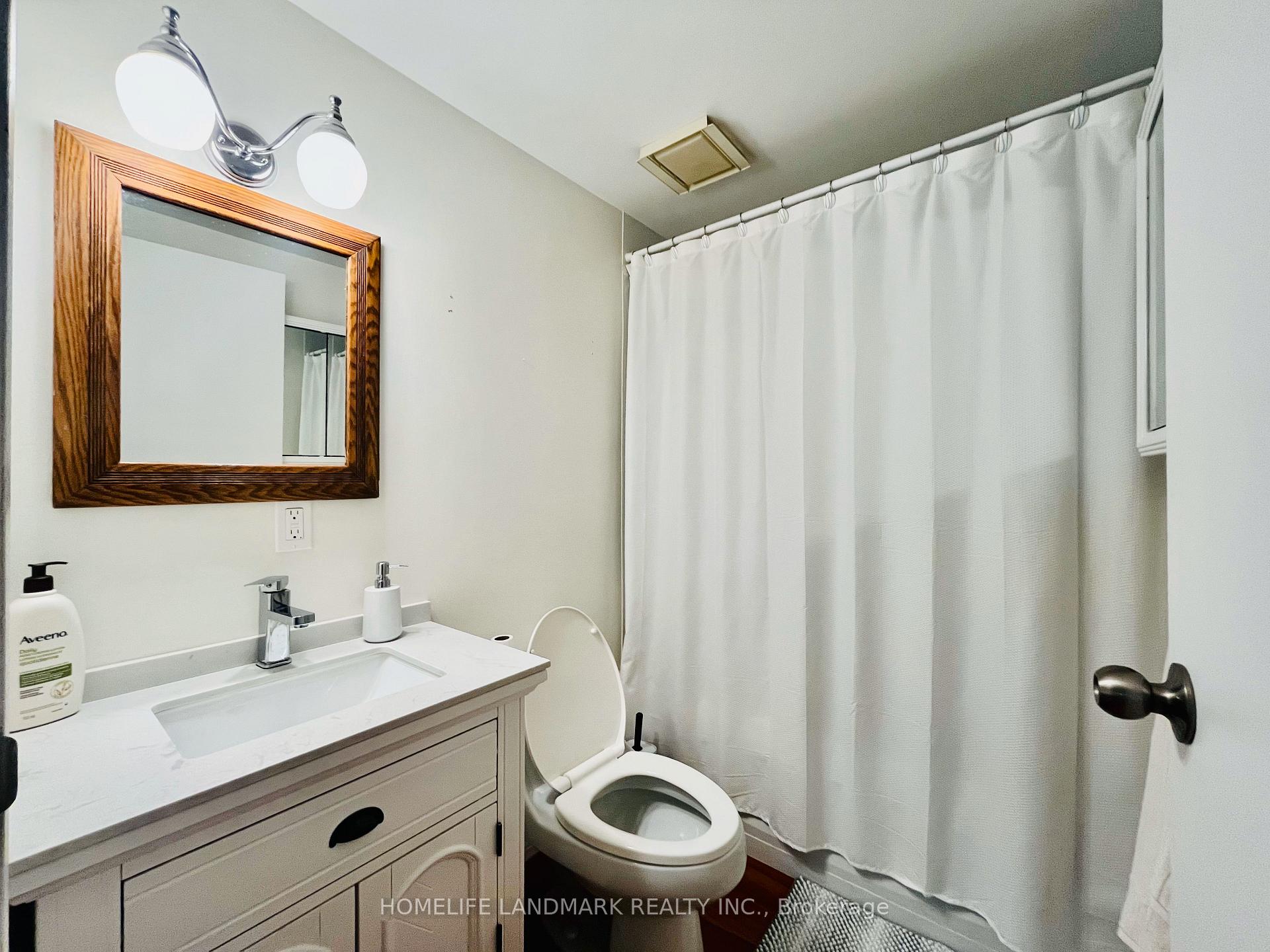 Photo 11 of 333 Hickory Street, Collingwood — HOMEH