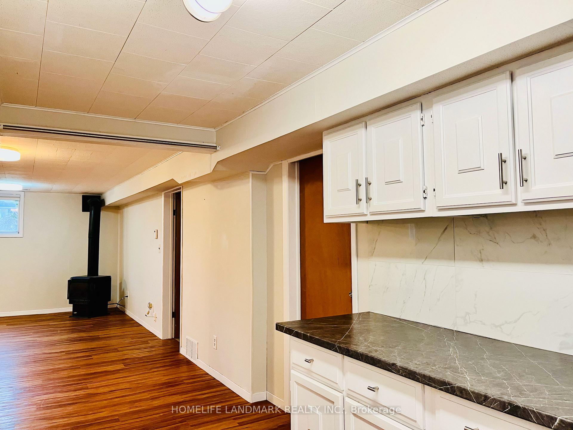 Photo 12 of 333 Hickory Street, Collingwood — HOMEH