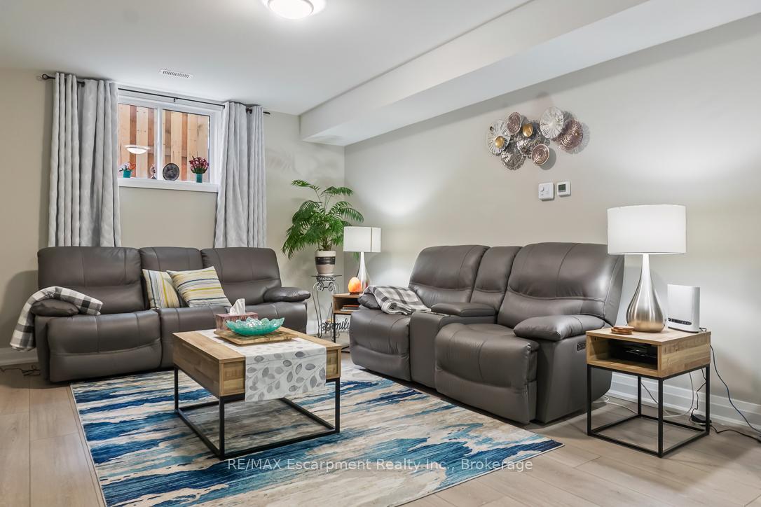 Photo 8 of Unit 2, 175 Cloverdale Avenue, Hamilton, Rosedale — HOMEH