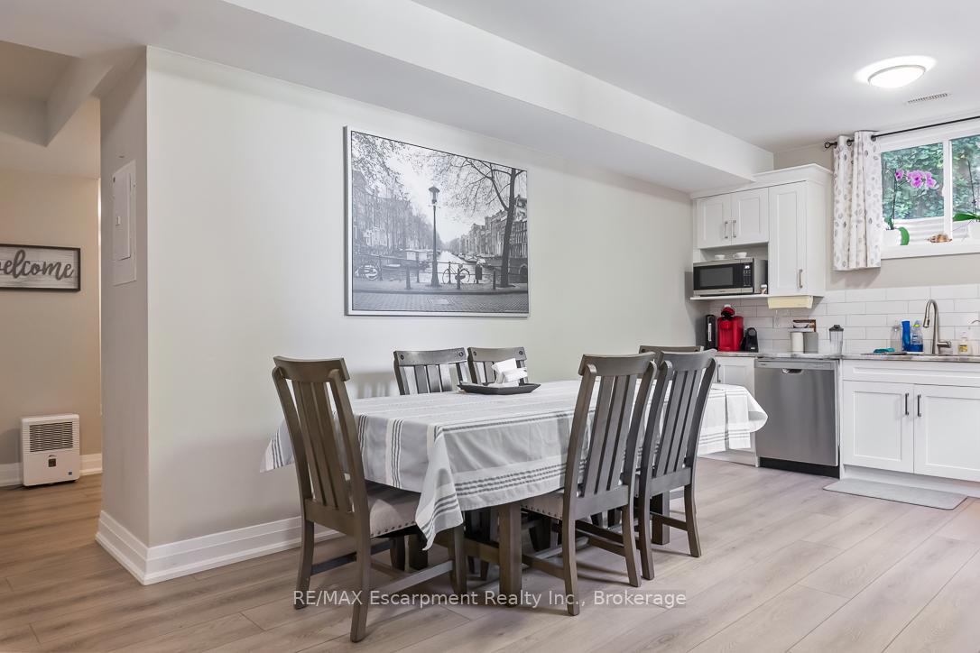 Photo 12 of Unit 2, 175 Cloverdale Avenue, Hamilton, Rosedale — HOMEH