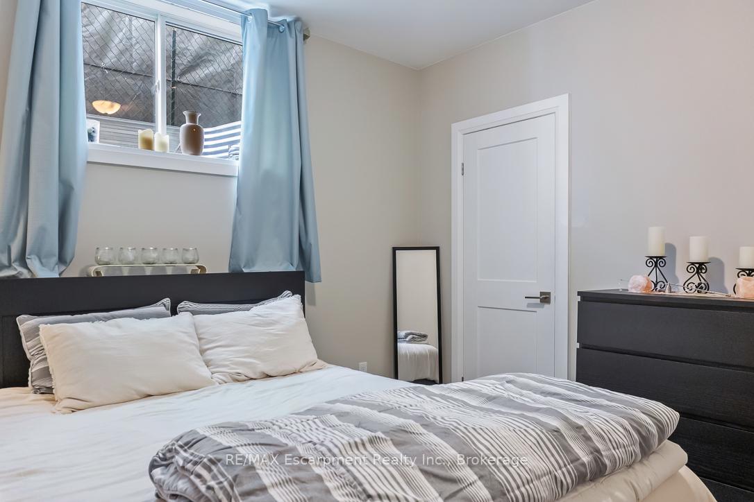 Photo 23 of Unit 2, 175 Cloverdale Avenue, Hamilton, Rosedale — HOMEH