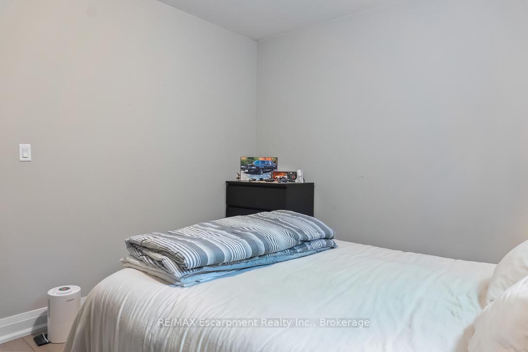 Photo 14 of Unit 2, 175 Cloverdale Avenue, Hamilton, Rosedale — HOMEH