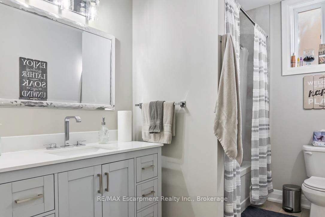 Photo 19 of Unit 2, 175 Cloverdale Avenue, Hamilton, Rosedale — HOMEH