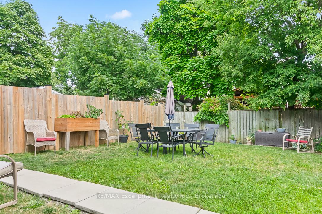 Photo 25 of Unit 2, 175 Cloverdale Avenue, Hamilton, Rosedale — HOMEH