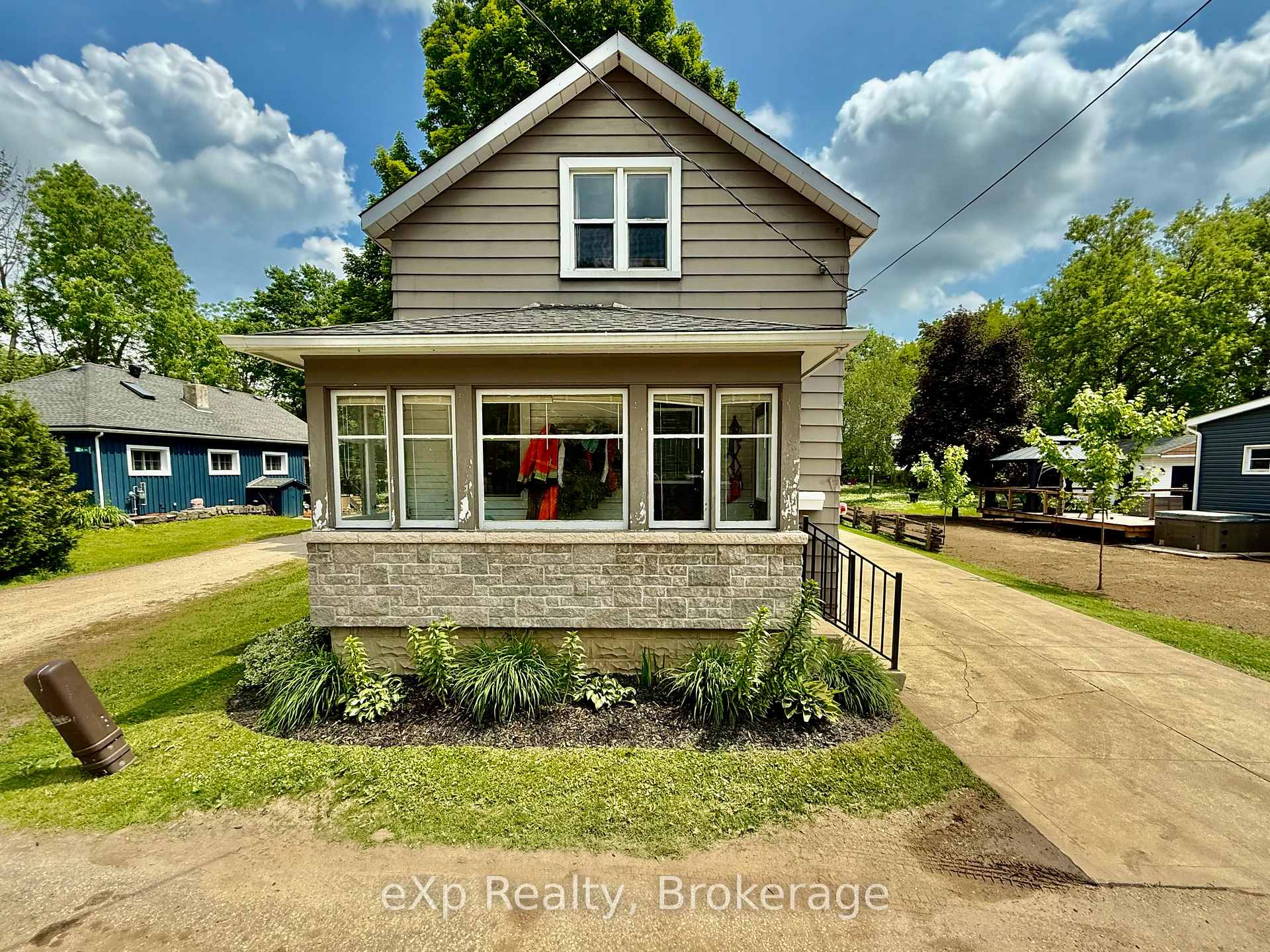 Photo 1 of 759 8th A Avenue, Hanover — HOMEH