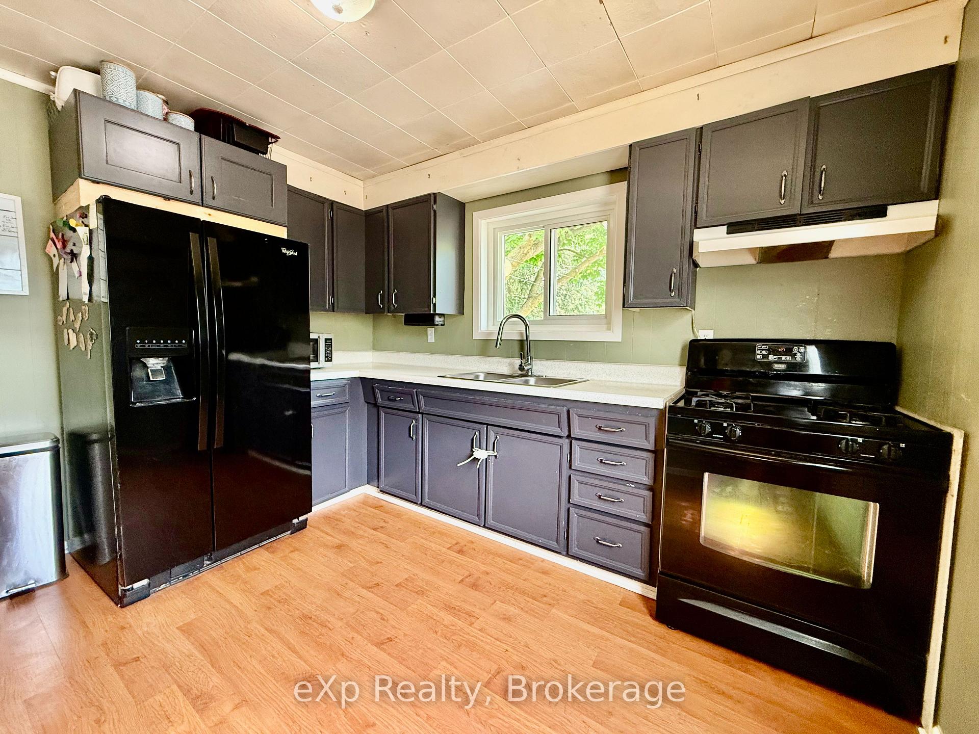 Photo 7 of 759 8th A Avenue, Hanover — HOMEH