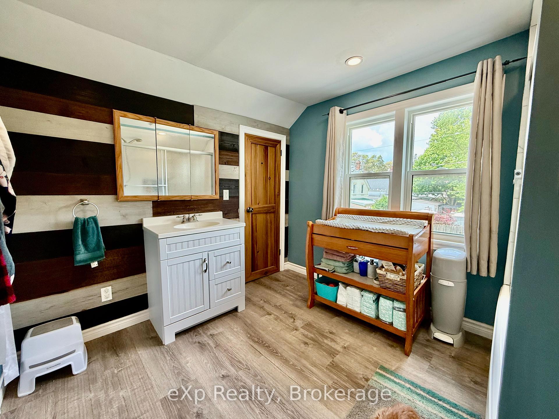 Photo 9 of 759 8th A Avenue, Hanover — HOMEH