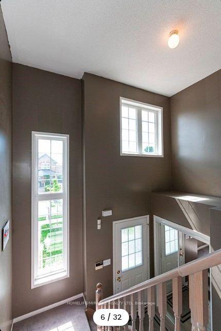 Photo 8 of 36 Bramcedar Crescent, Brampton, Northwest Sandalwood Parkway — HOMEH