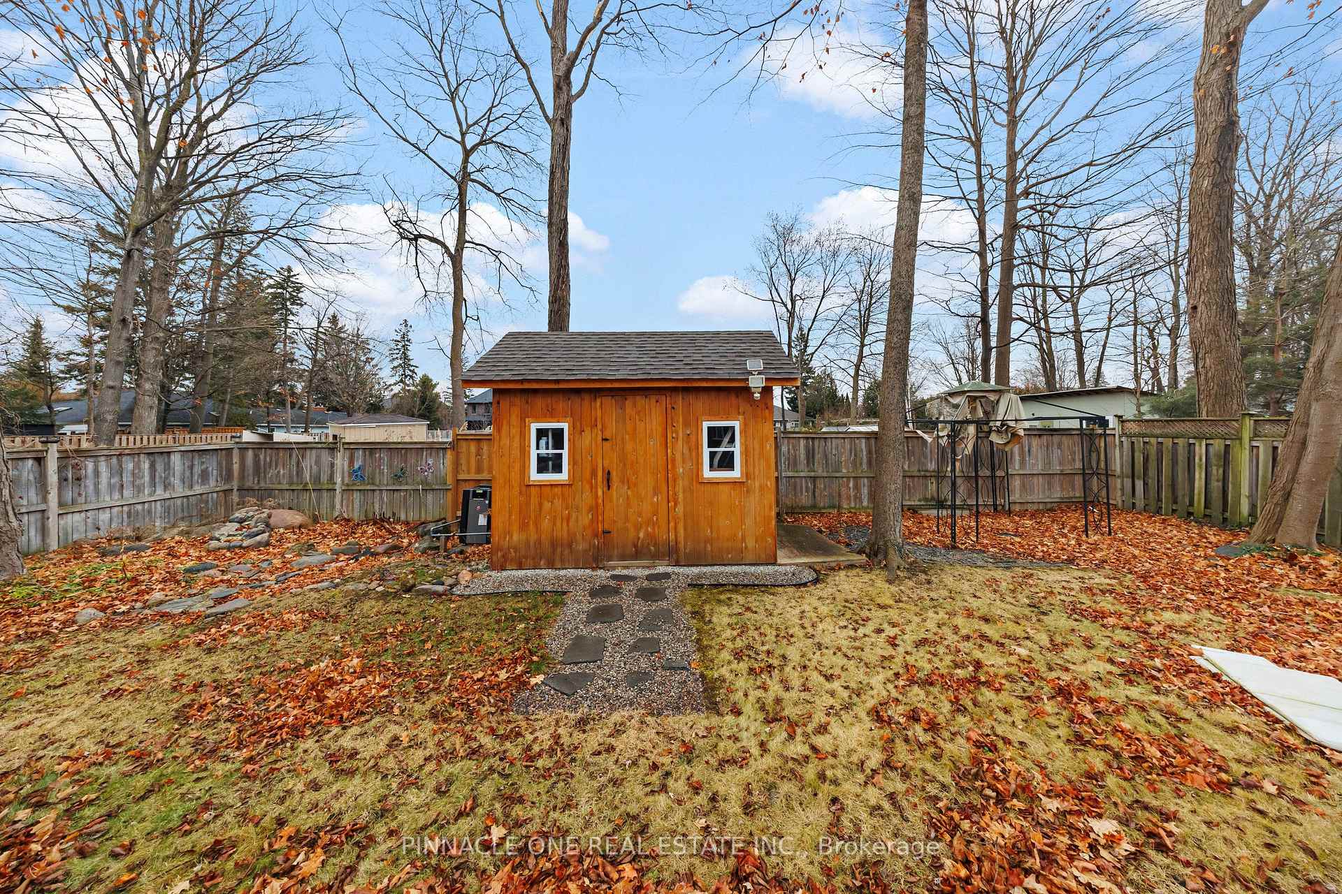 Photo 37 of 1469 Old Forest Road, Pickering, Highbush — HOMEH