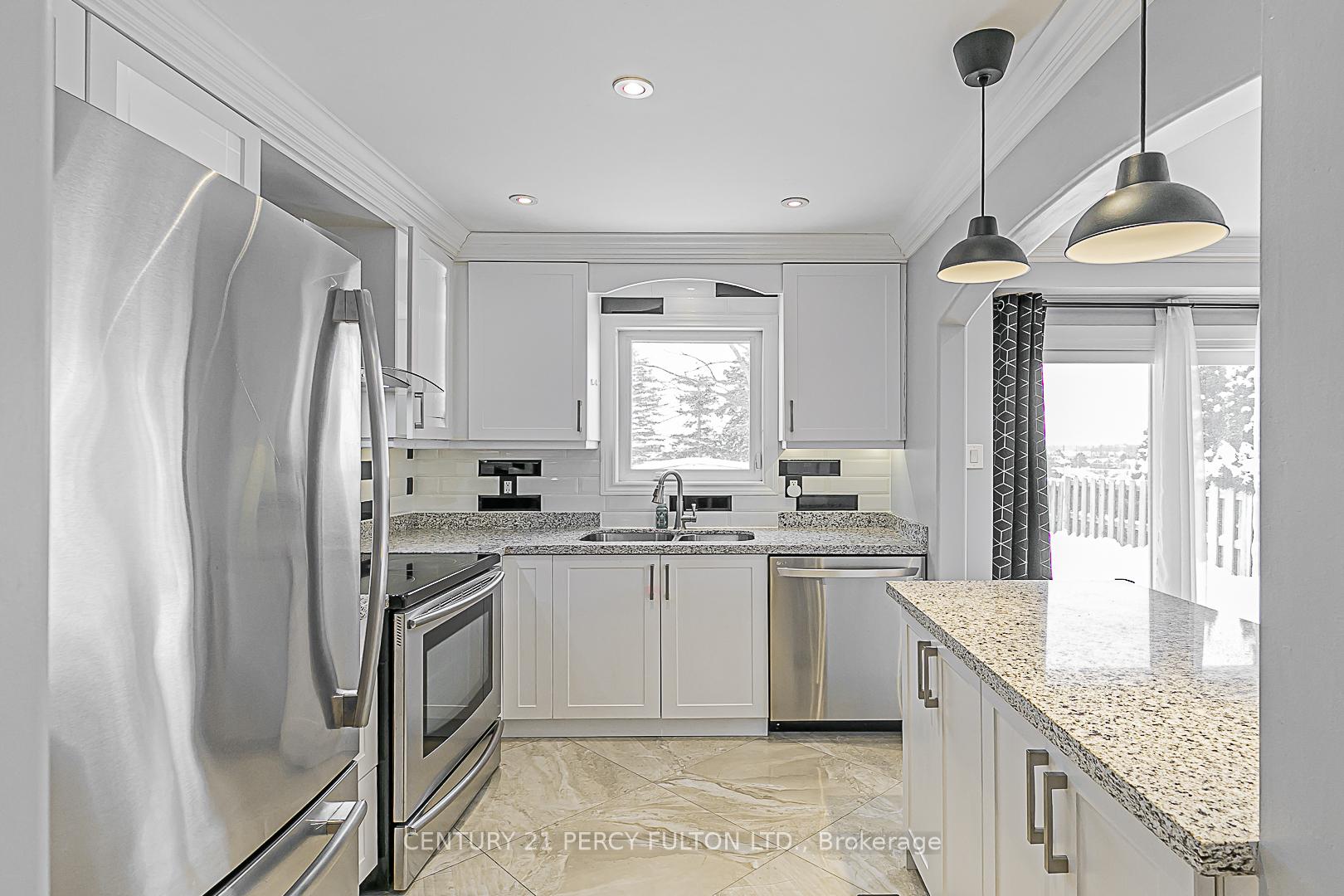 Photo 22 of 53 Miley Drive, Markham, Markville — HOMEH