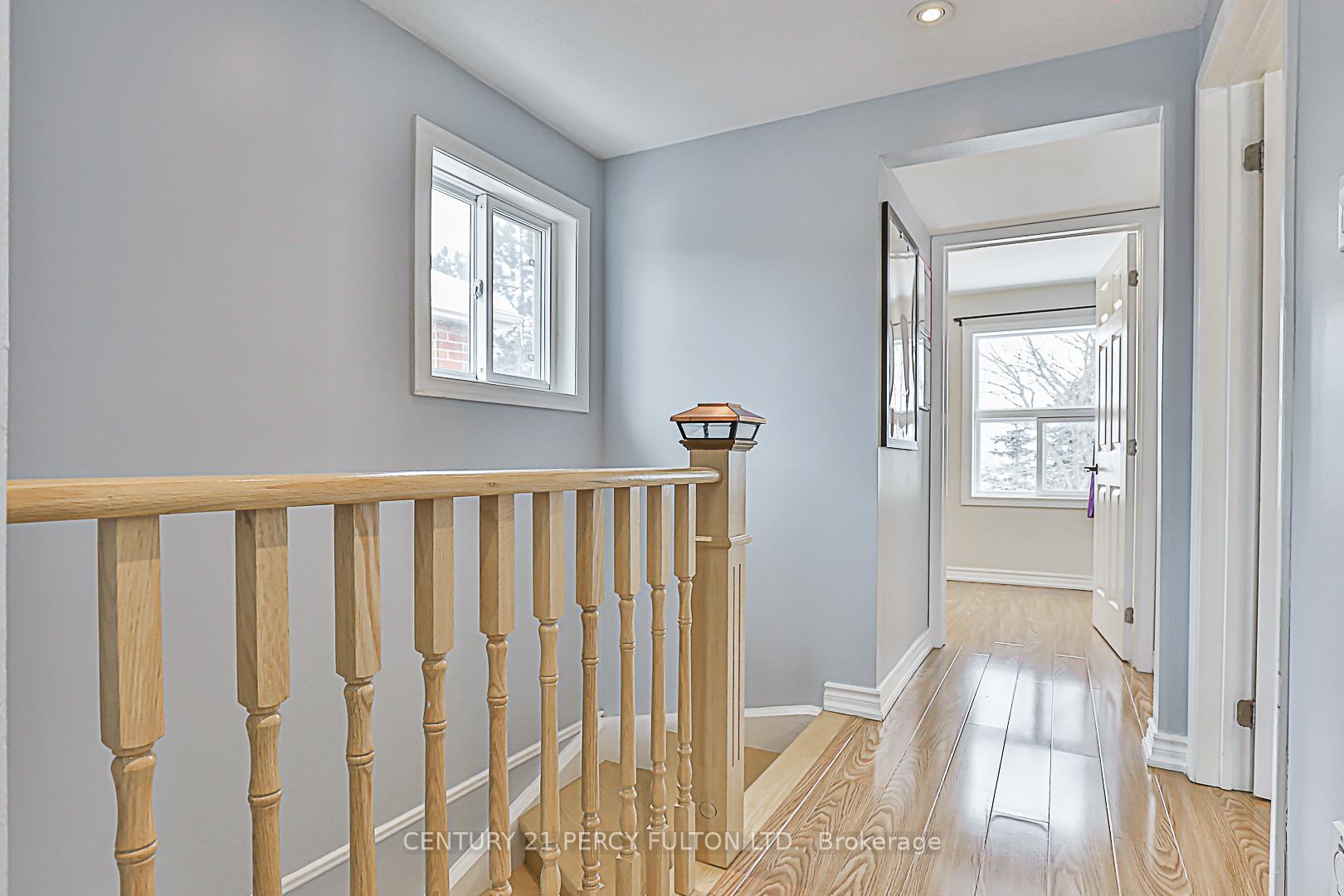 Photo 21 of 53 Miley Drive, Markham, Markville — HOMEH