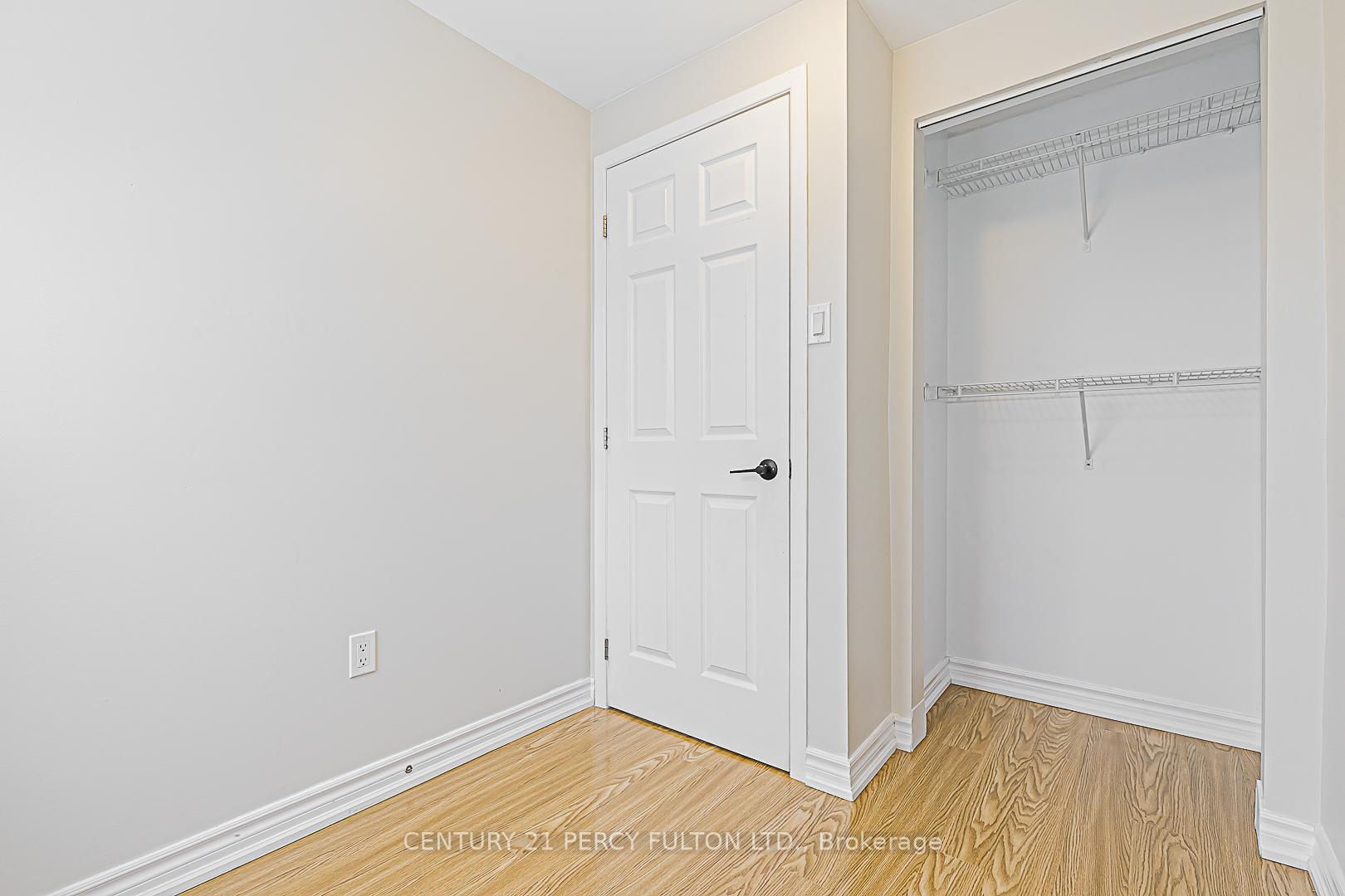 Photo 28 of 53 Miley Drive, Markham, Markville — HOMEH