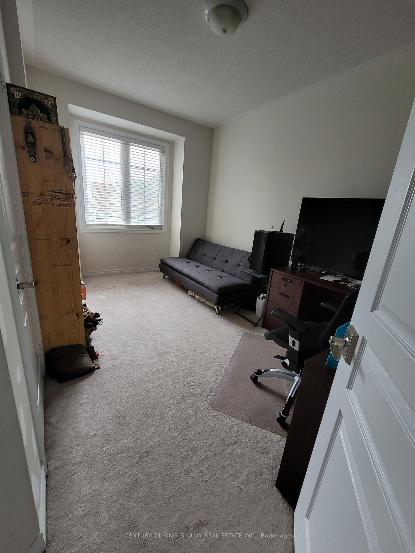 Photo 20 of 26 William Bartlett Drive W, Markham, Berczy — HOMEH