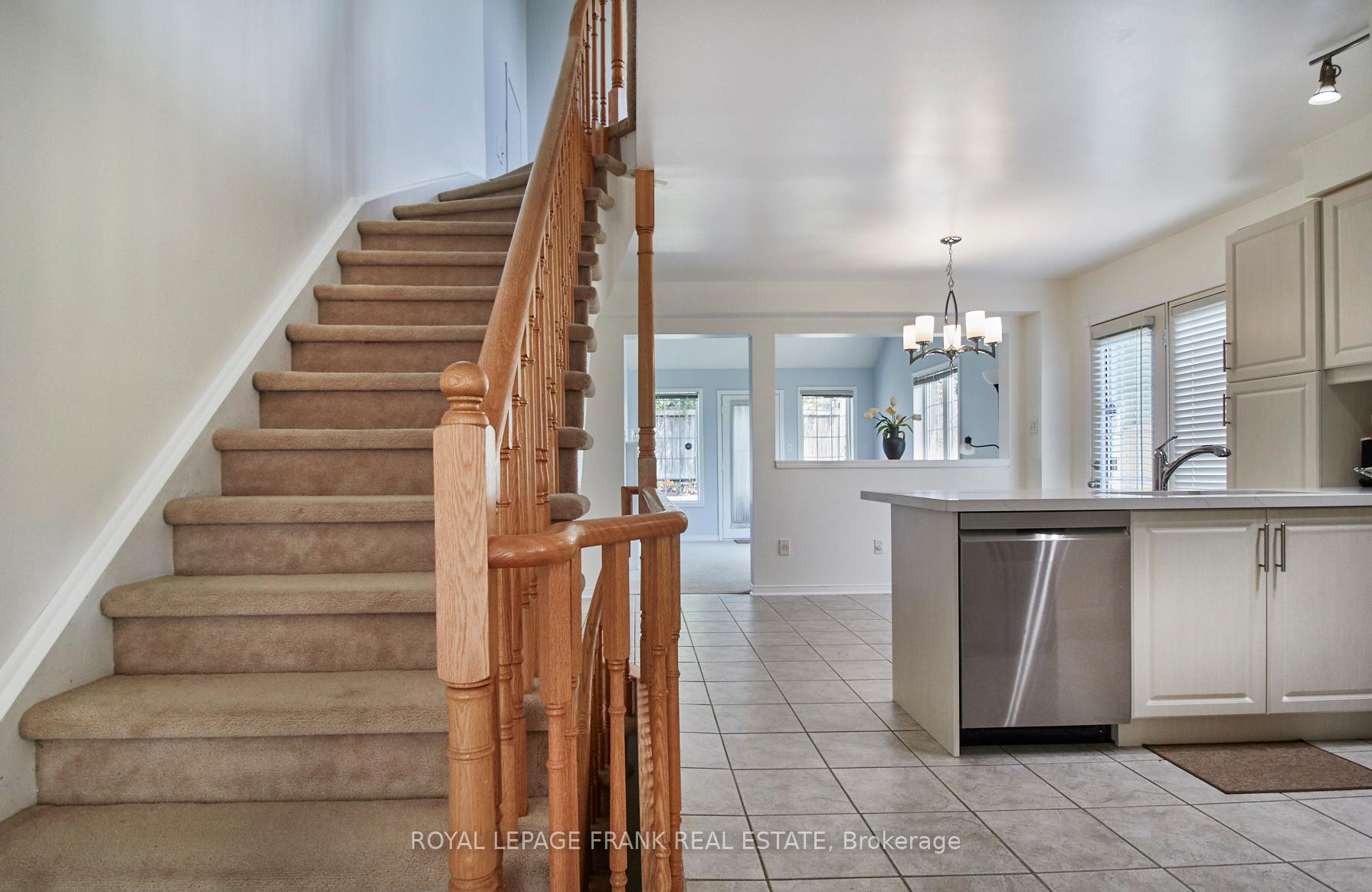 Photo 6 of 97 Mackey Drive, Whitby, Williamsburg — HOMEH