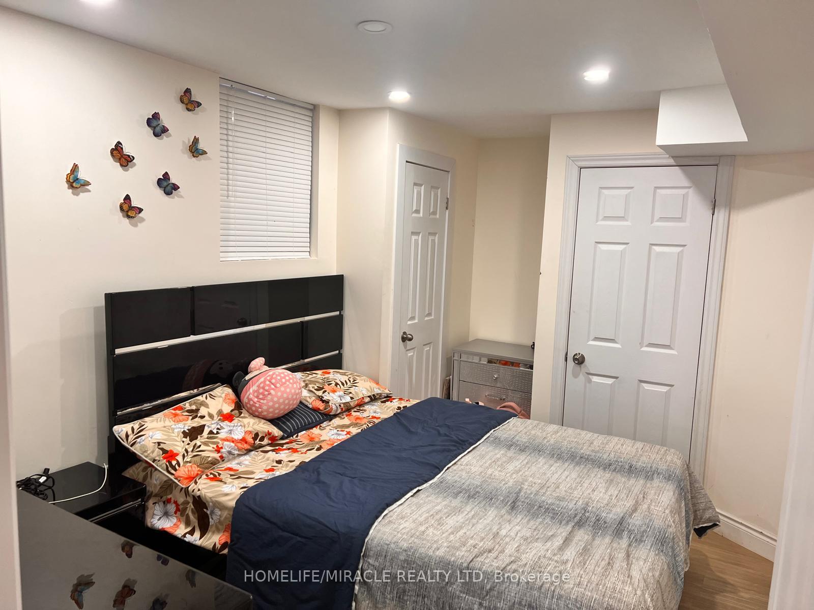 Photo 5 of 1244 Langley Crescent, Oshawa, Pinecrest — HOMEH