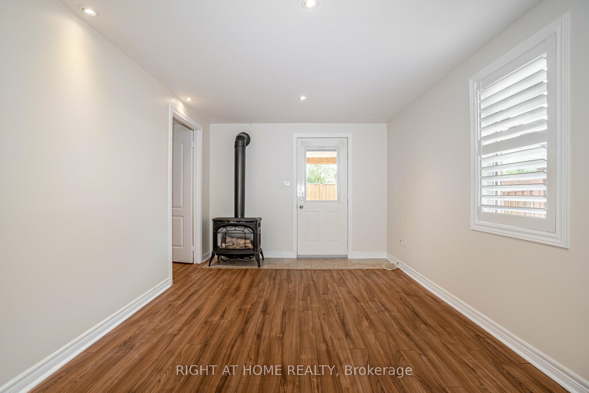 Photo 11 of Unit Lower, 62 San Vito Drive, Vaughan, Sonoma Heights — HOMEH