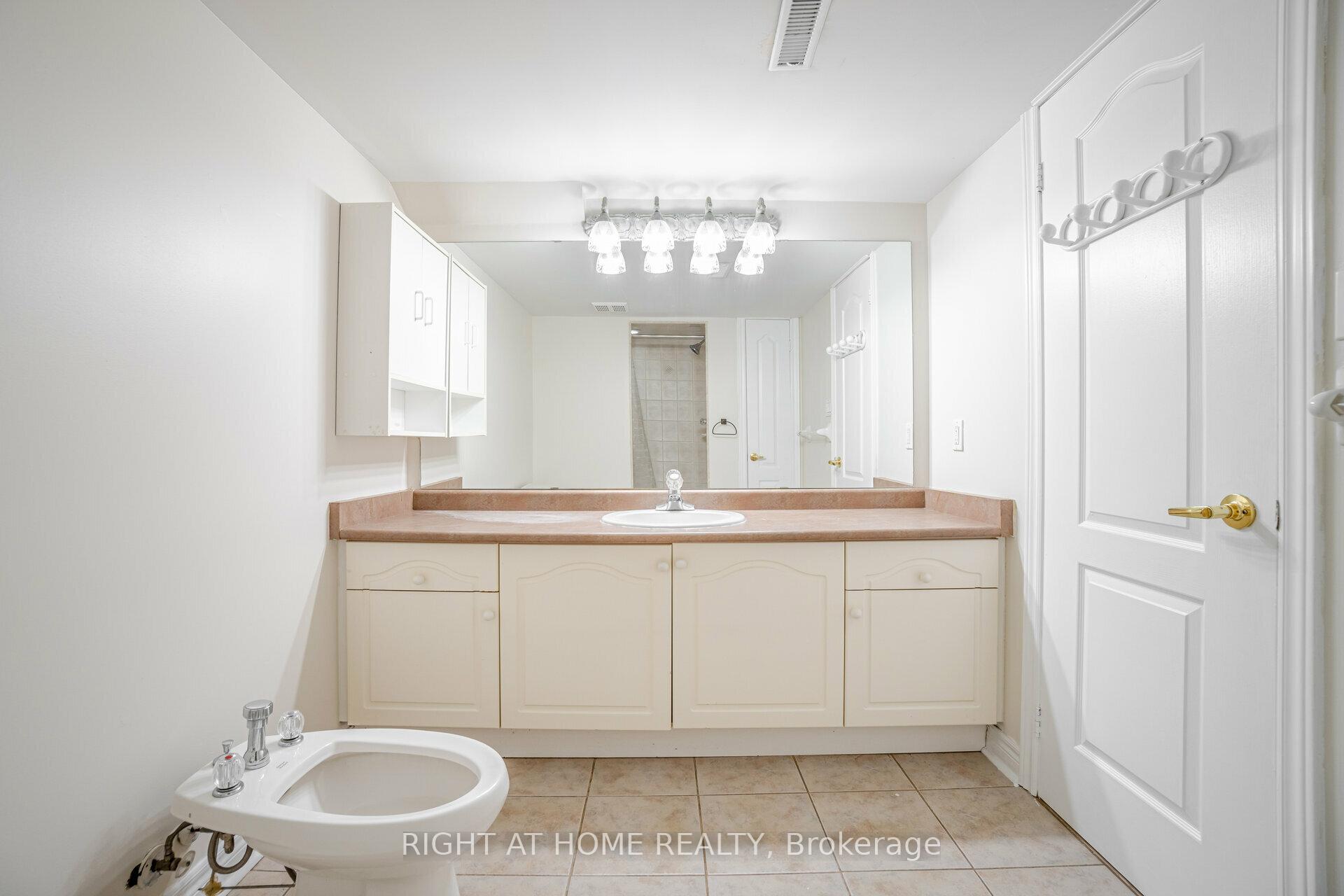 Photo 16 of Unit Lower, 62 San Vito Drive, Vaughan, Sonoma Heights — HOMEH