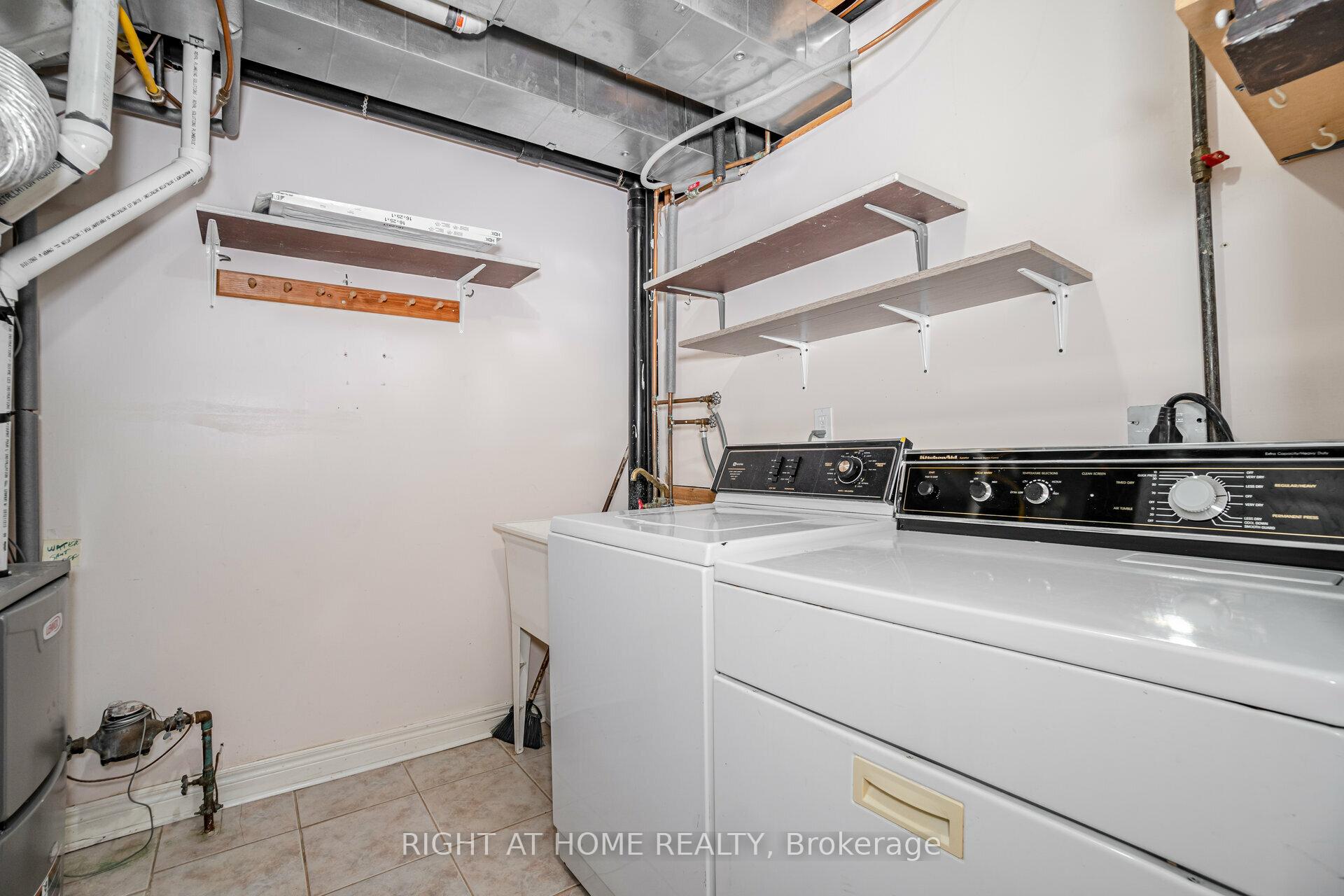 Photo 18 of Unit Lower, 62 San Vito Drive, Vaughan, Sonoma Heights — HOMEH