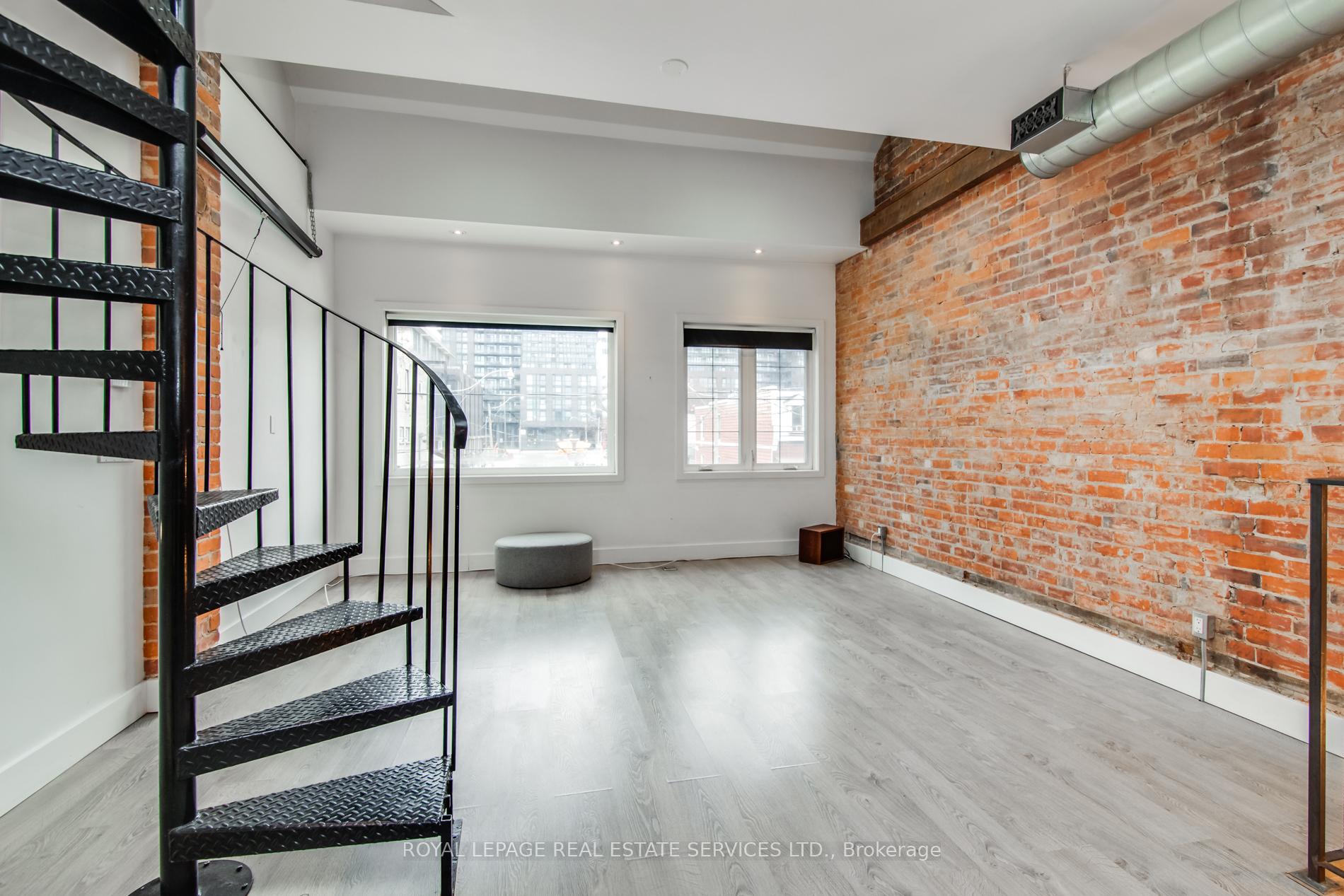 Photo 4 of Unit 2, 53 Gladstone Avenue, Toronto, Little Portugal — HOMEH
