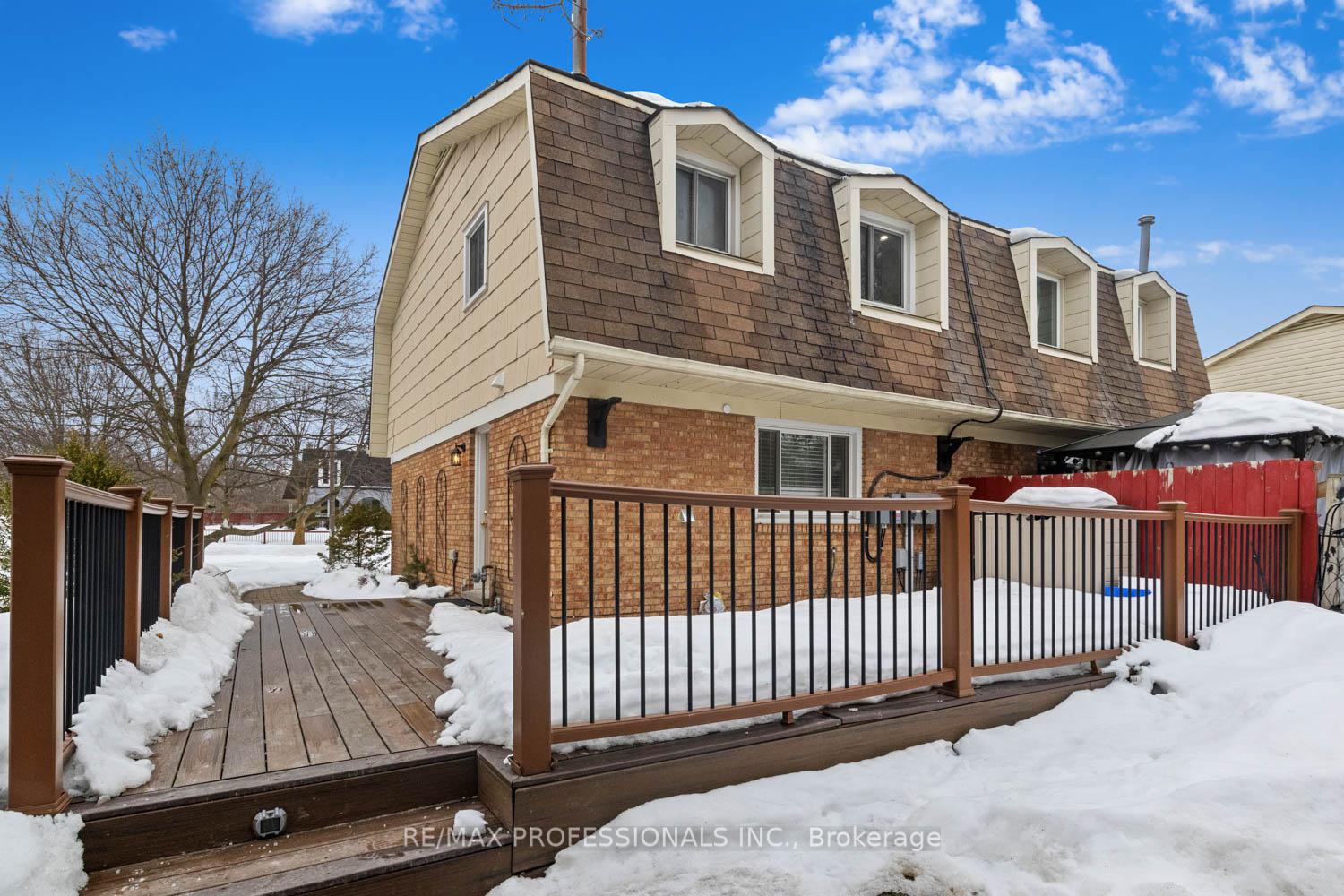 Photo 20 of Unit Lower, 5 Manor Drive, Kitchener — HOMEH