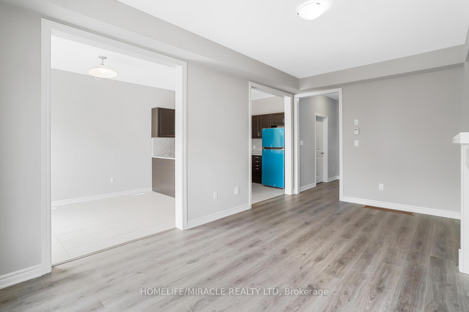 Photo 9 of 213 Clipper Drive, Clearview, Stayner — HOMEH