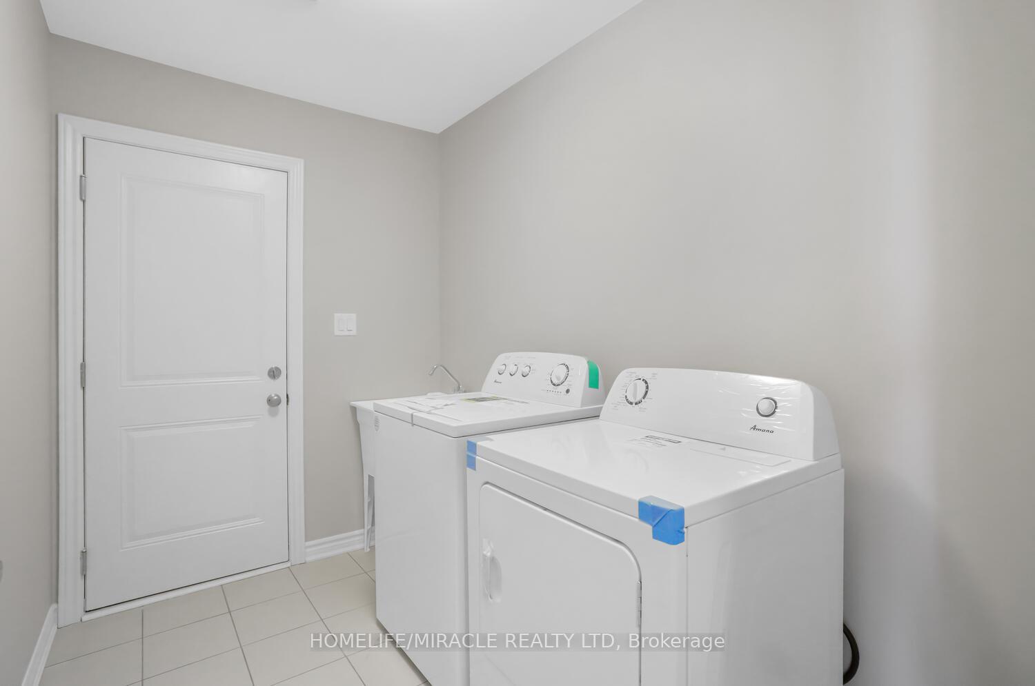 Photo 31 of 213 Clipper Drive, Clearview, Stayner — HOMEH