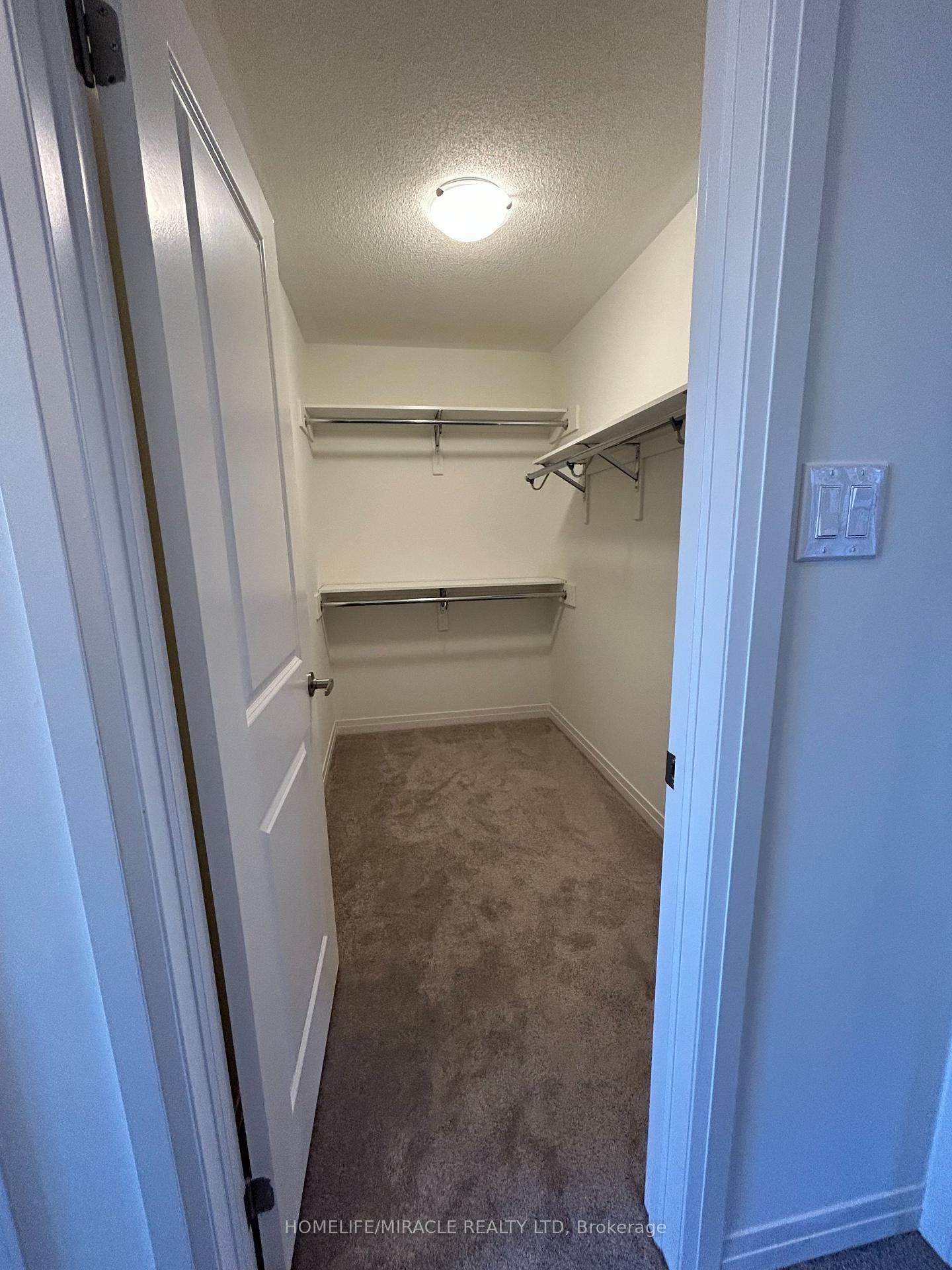 Photo 13 of 33 Sagewood Avenue, Barrie, Rural Barrie Southeast — HOMEH