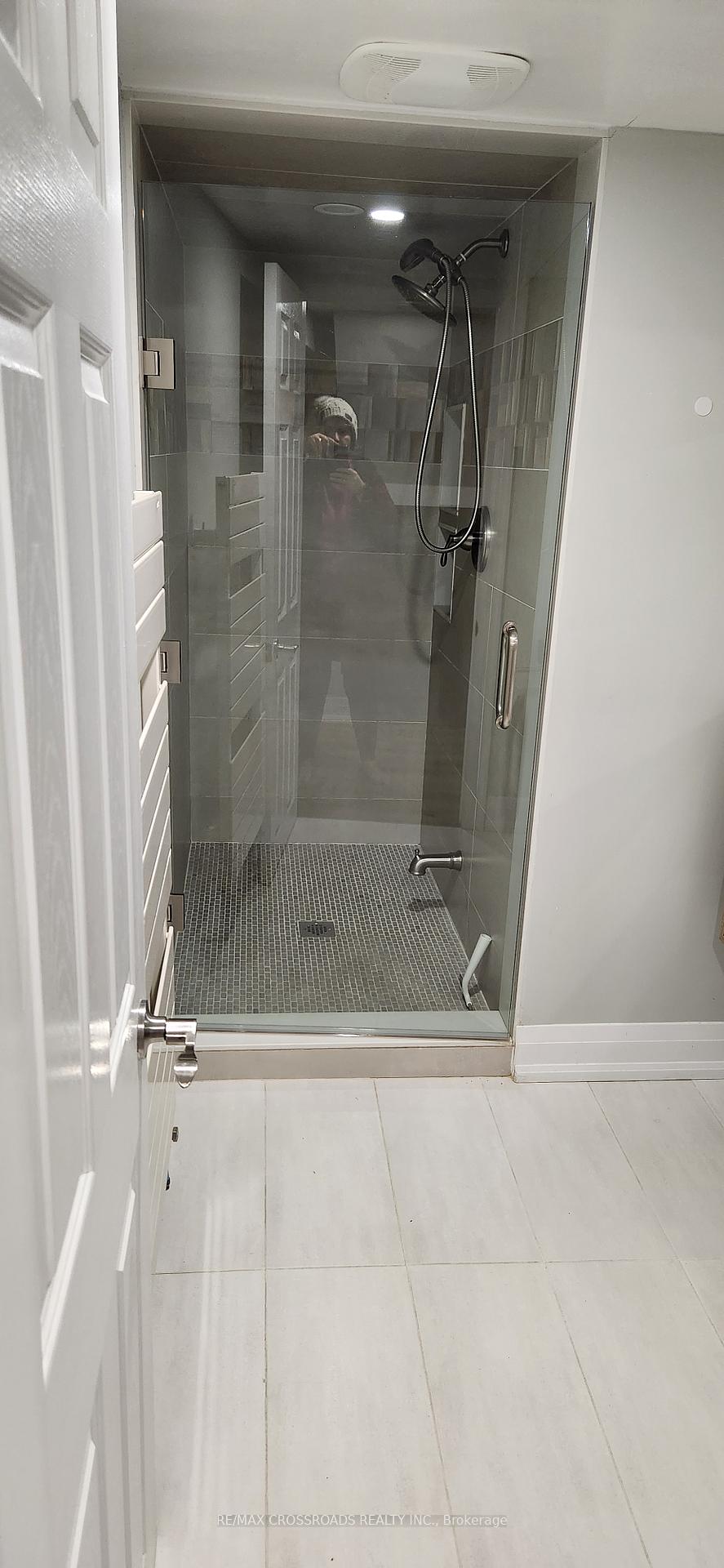 Photo 13 of 68 Glencrest Boulevard, Toronto, O'Connor-Parkview — HOMEH