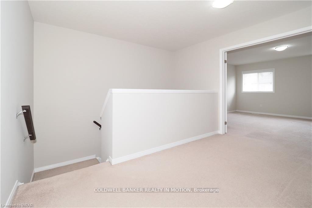 Photo 7 of 285 Sweet Gale Street S, Waterloo, Columbia Forest/Clair Hills — HOMEH