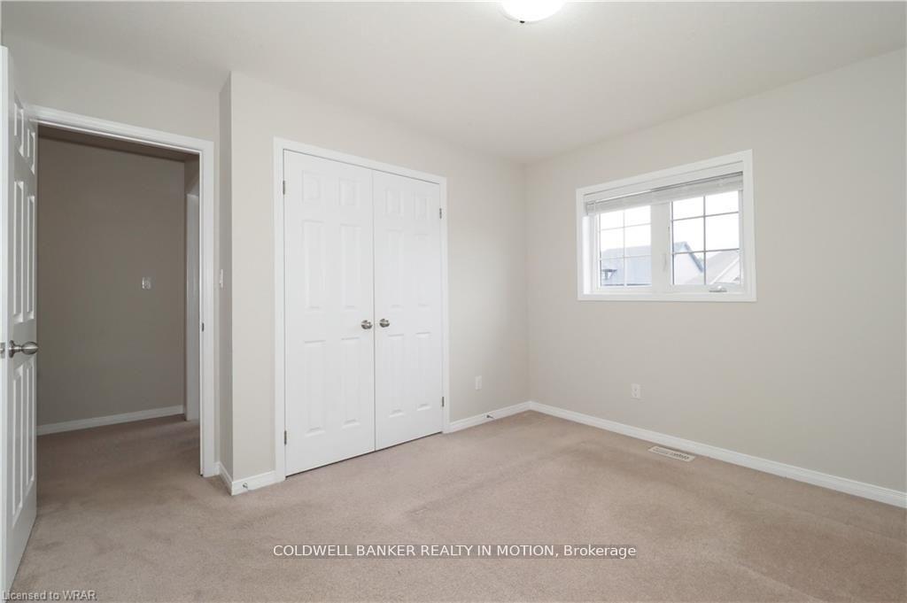 Photo 17 of 285 Sweet Gale Street S, Waterloo, Columbia Forest/Clair Hills — HOMEH