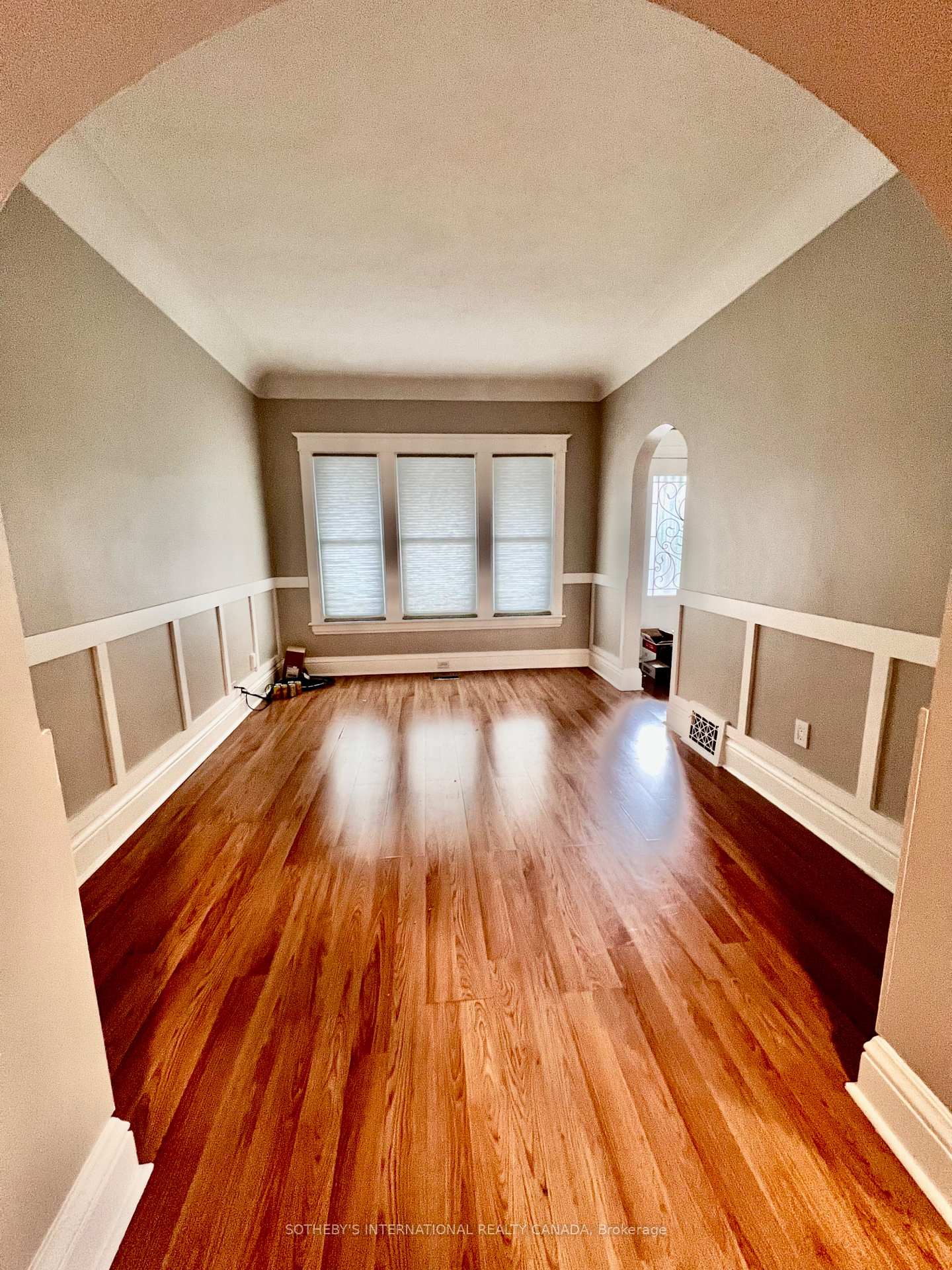 Photo 2 of 73 Somerset Avenue, Hamilton, Stripley — HOMEH