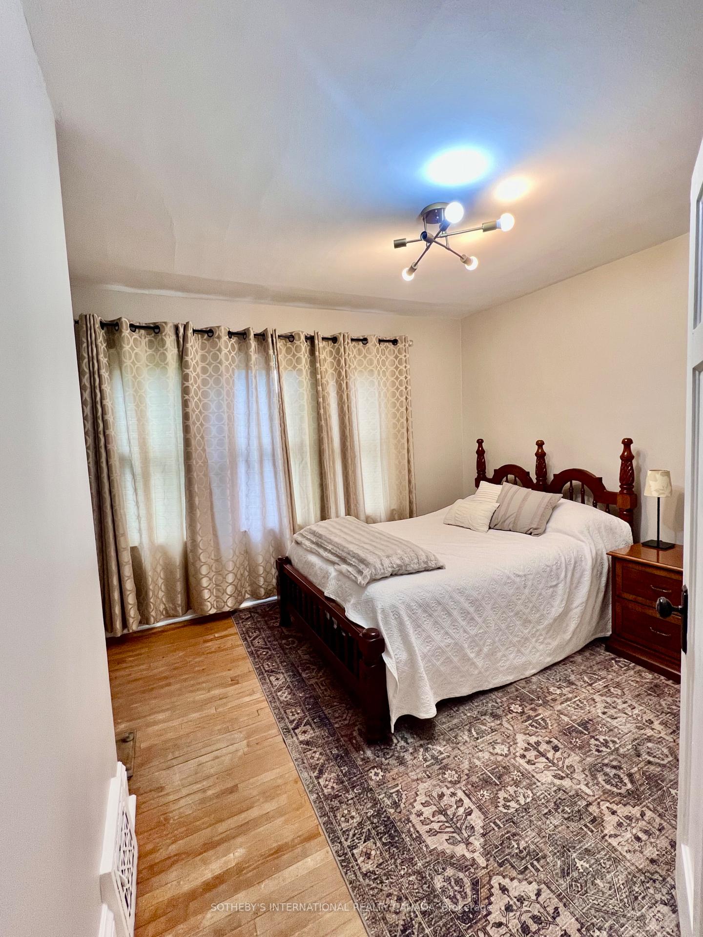 Photo 11 of 73 Somerset Avenue, Hamilton, Stripley — HOMEH