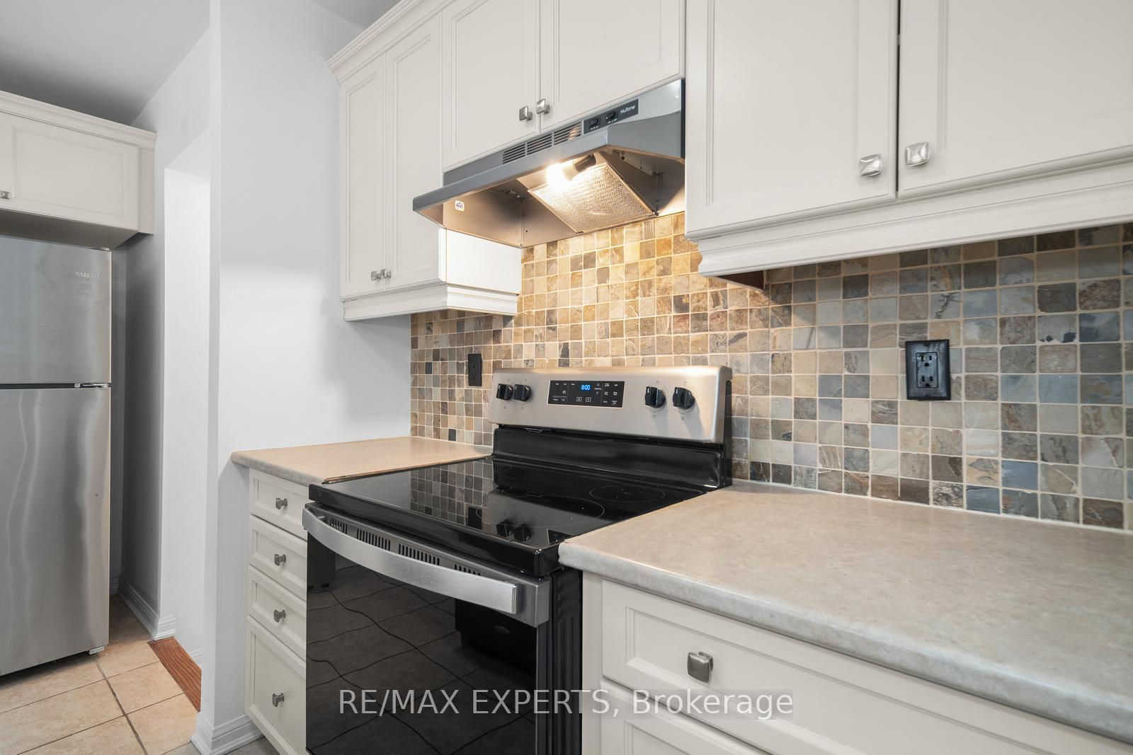 Photo 14 of 70 Steele Street, New Tecumseth, Alliston — HOMEH