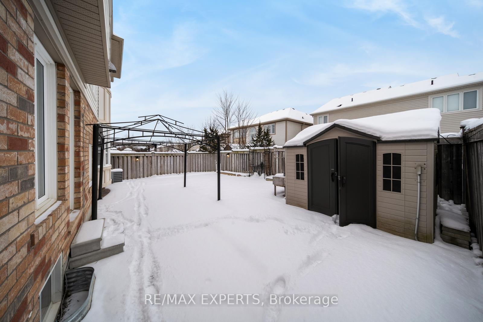 Photo 35 of 70 Steele Street, New Tecumseth, Alliston — HOMEH