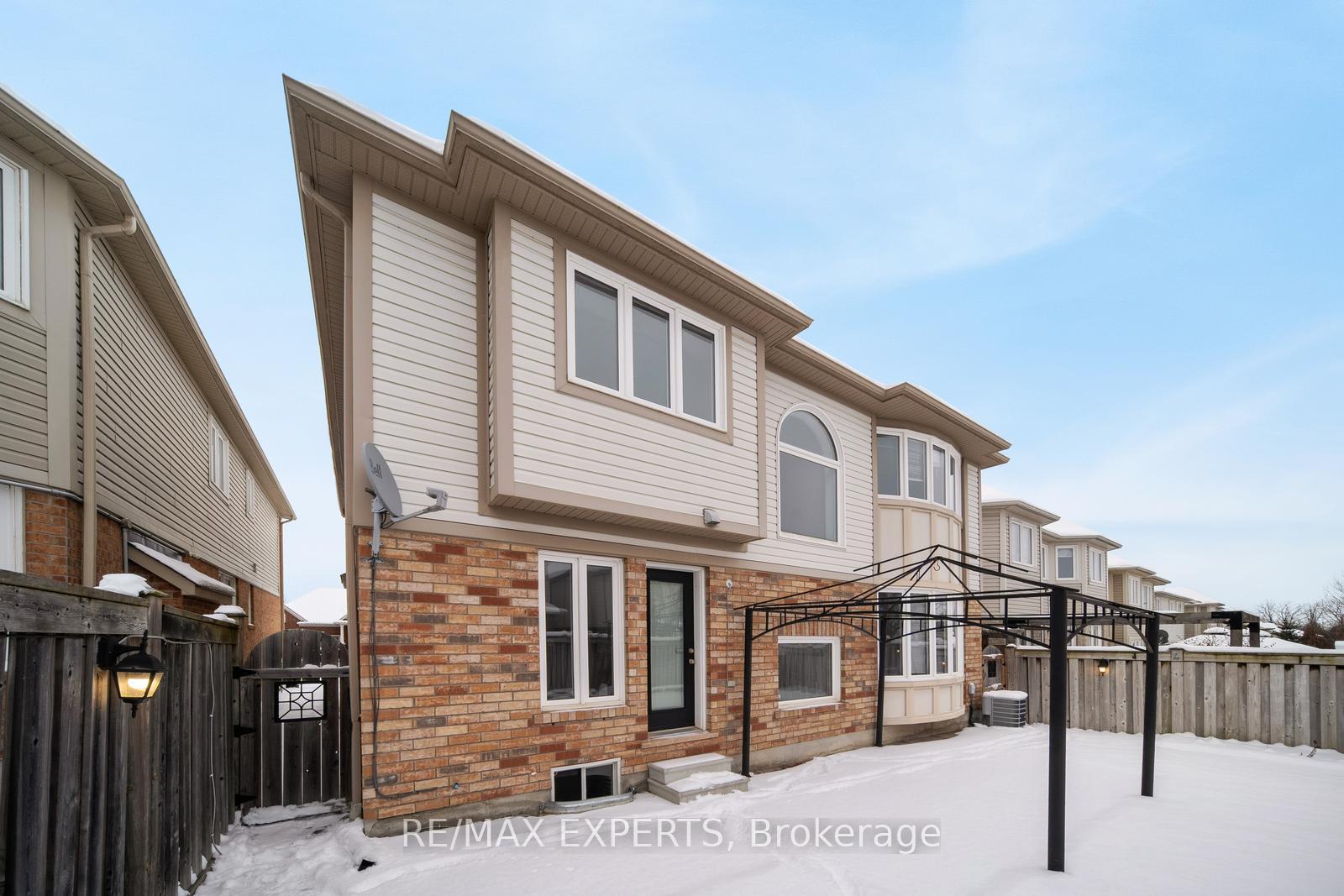 Photo 39 of 70 Steele Street, New Tecumseth, Alliston — HOMEH